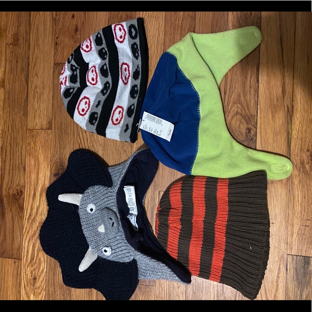 The children’s place hats 4t-5t bundle